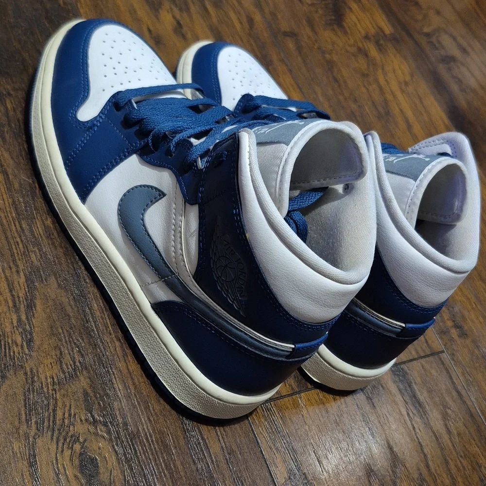 Jordan Women Navy and White High-Top Sneakers - Picture 3 of 6